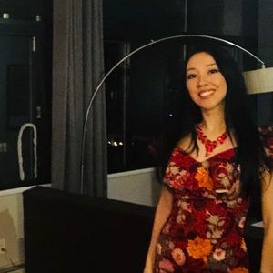 Meet your Posher, Aina